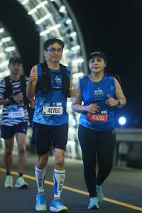 BIB: 41782, 46051
                            <button type="button" onclick="openModal(20887411)" class="btn btn-primary btn-sm float-right btn-popup" data-toggle="modal" data-target=".modal-high-quality">
                        <i class="fas fa-shopping-cart"></i> Add to Cart
                    </button>
                                            <button type="button" onclick="isThisMe(20887411, true)" class="btn btn-success btn-sm float-right btn-popup btn-isme hidden" data-toggle="tooltip" data-placement="bottom" title="นี่คือรูปของคุณใช่ไหม คลิกที่นี่เพื่อเอาเข้าอัลบั้ม">
                        <i class="fas fa-plus"></i> Add to album
                    </button>
                    <button type="button" onclick="isThisMe(20887411, false)" class="btn btn-warning btn-sm float-right btn-popup btn-isnotme hidden">
                        <i class="fas fa-ban"></i> Remove from album
                    </button>